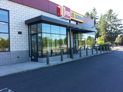 Tire Shop «Les Schwab Tire Center», reviews and photos, 58405 Columbia River Hwy, St Helens, OR 97051, USA