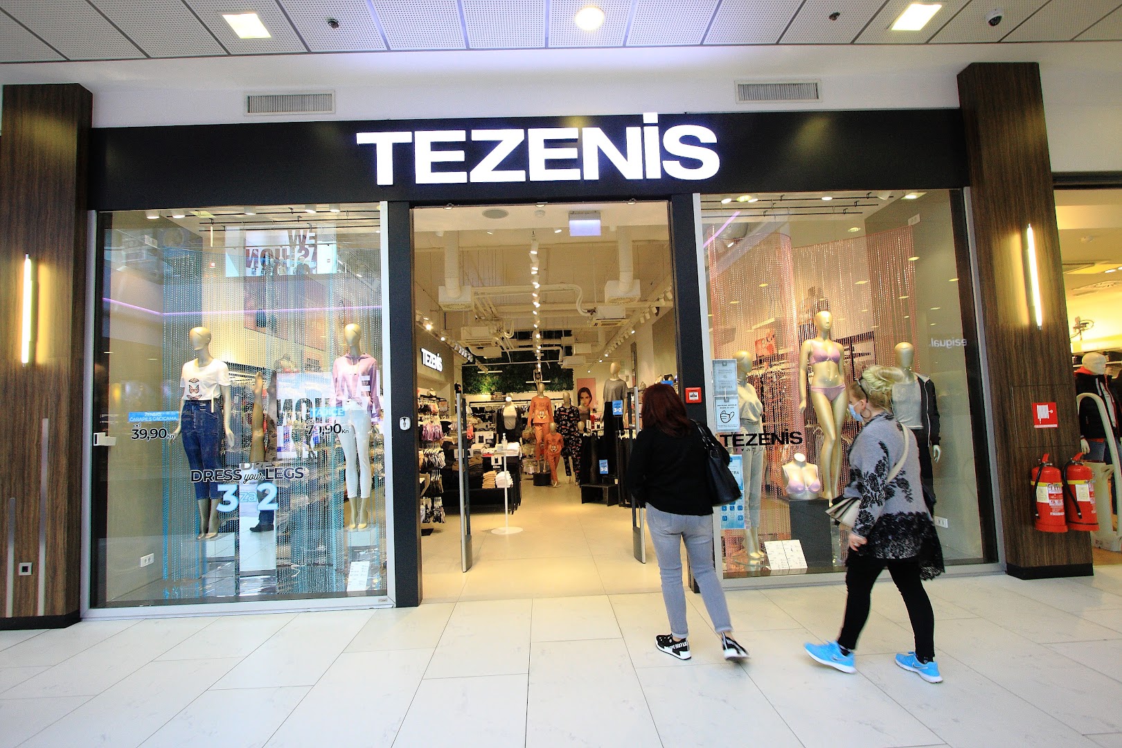 Tezenis