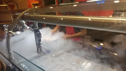 Frozen Yogurt Shop «Sub Zero Ice Cream and Yogurt», reviews and photos, 5612 South 900 East, Murray, UT 84107, USA