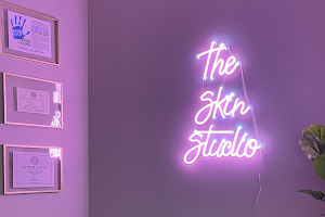 TH Skin Studio image