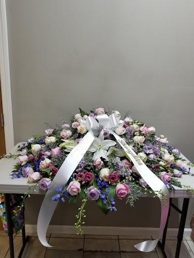 Florist «Gerties Flowers», reviews and photos, 806 Meacham Ave, Elmont, NY 11003, USA