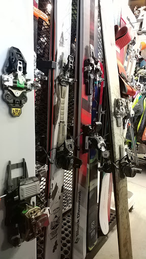 Outdoor Sports Store «The Gear Room», reviews and photos, 2258 Fort Union Blvd, Cottonwood Heights, UT 84121, USA