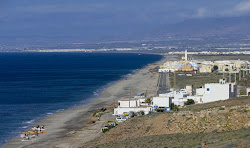 Photo de Playa de Almadraba avec baie longue
