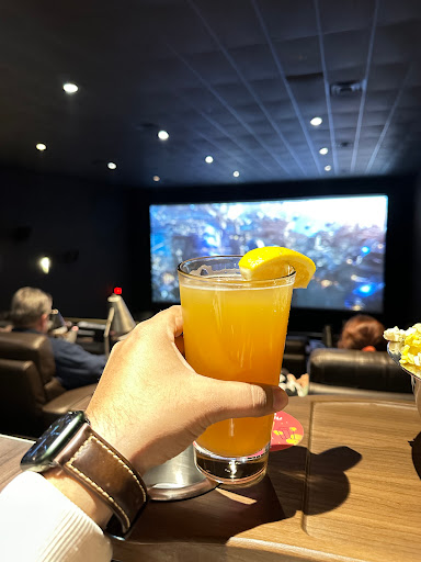 Cinpolis Luxury Cinemas image