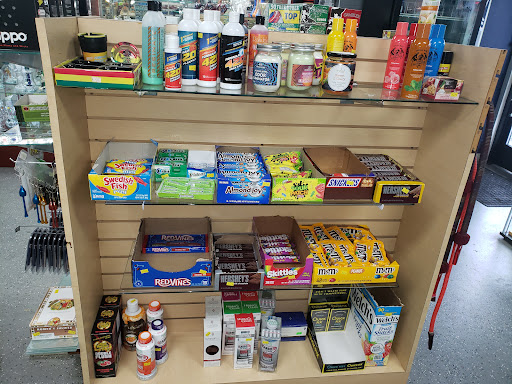 Tobacco Shop «Kenmore smoke shop», reviews and photos, 7016 Bothell Way NE b, Kenmore, WA 98028, USA