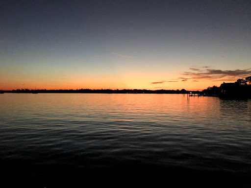 Tourist Attraction «Fun 2 Dive - Swim with Manatees», reviews and photos, 135 NE 3rd St, Crystal River, FL 34429, USA