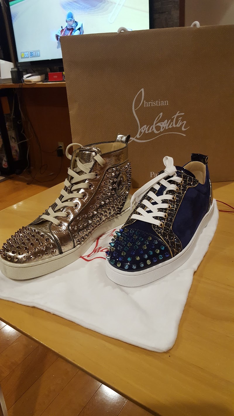 Christian Louboutin Fukuoka Hakata Daimaru