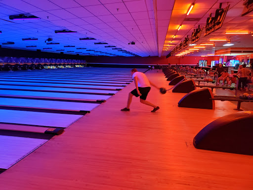 Bowling Alley «AMF Kissimmee Lanes», reviews and photos, 4140 W Vine St, Kissimmee, FL 34741, USA