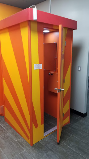 Health Club «Crunch - Schaumburg», reviews and photos, 612 E Golf Rd, Schaumburg, IL 60173, USA