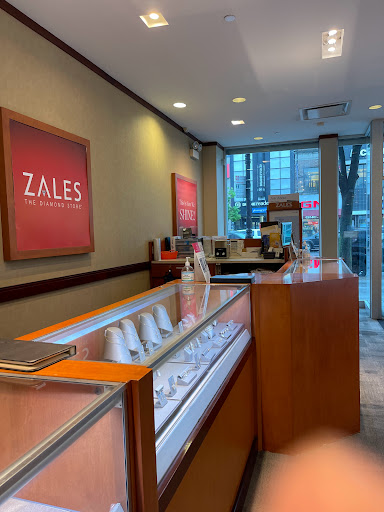 Jewelry Store «Zales - The Diamond Store», reviews and photos, 439 86th St, Brooklyn, NY 11209, USA