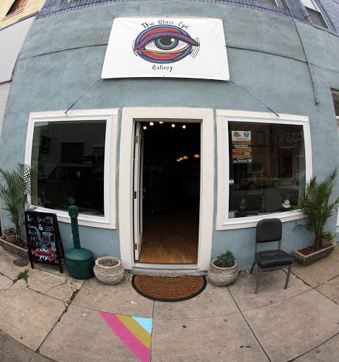 Glass Blower «Blue Dog Smoke Shop», reviews and photos, 802 Granby St, Norfolk, VA 23510, USA