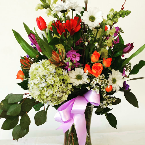 Florist «Walden Floral Design Co Inc», reviews and photos, 1701 Ogden Ave, Downers Grove, IL 60515, USA