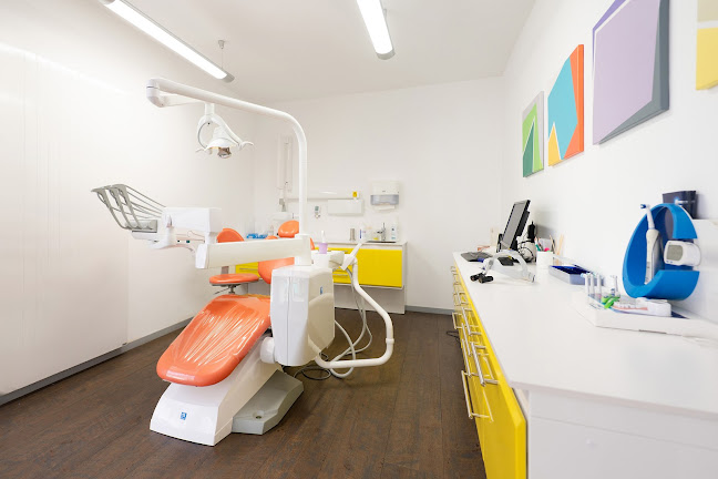 Rezensionen über Studio Dentistico Dr.Tino Nyffeler in Lugano - Zahnarzt