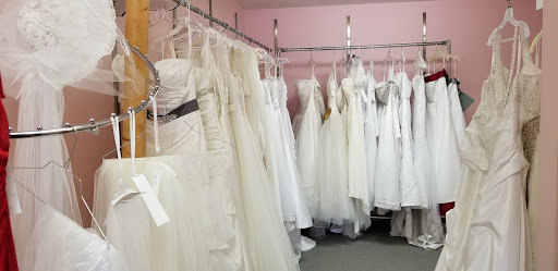 Bridal Shop «Rosebuds Bridal & Tuxedo», reviews and photos, 7655 Highland Rd, Waterford Twp, MI 48327, USA