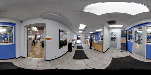 Car Dealer «Kunes Country Ford Stateline Superstore», reviews and photos, 104 IL-173, Antioch, IL 60002, USA