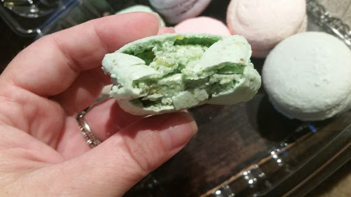 Bakery «Oui Desserts», reviews and photos, 3411 Kirby Dr, Houston, TX 77098, USA