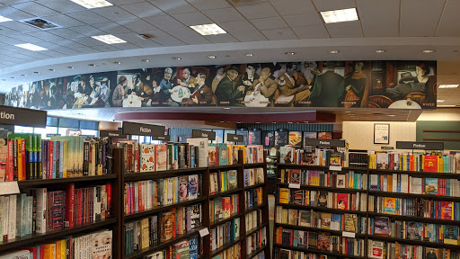 Book Store «Barnes & Noble», reviews and photos, 18025 Garden Way NE, Woodinville, WA 98072, USA