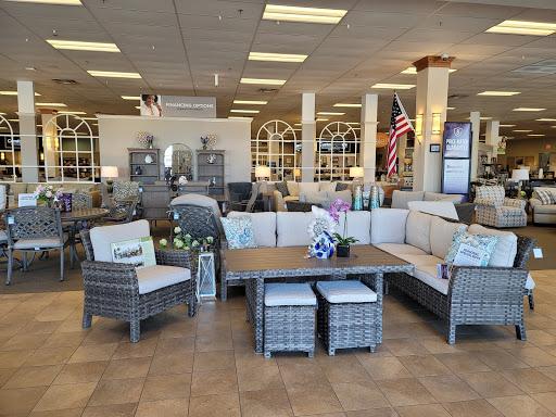 Furniture Store «Raymour & Flanigan Furniture and Mattress Store», reviews and photos, 1937 MacArthur Rd, Whitehall, PA 18052, USA