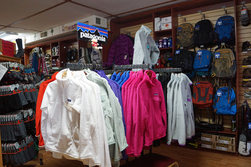 Sporting Goods Store «EverestGear», reviews and photos, 117 N Prospect St, Granville, OH 43023, USA