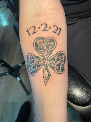 Tattoo Shop «Black Diamond Tattoo», reviews and photos, 412 Lincoln Blvd, Venice, CA 90291, USA