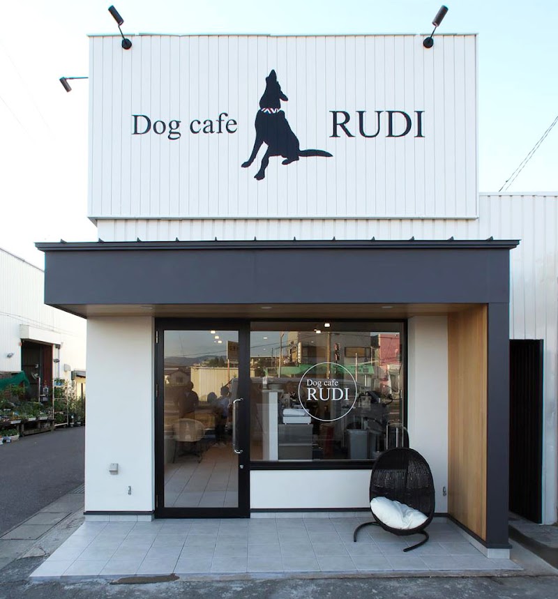 Dog Cafe RUDI