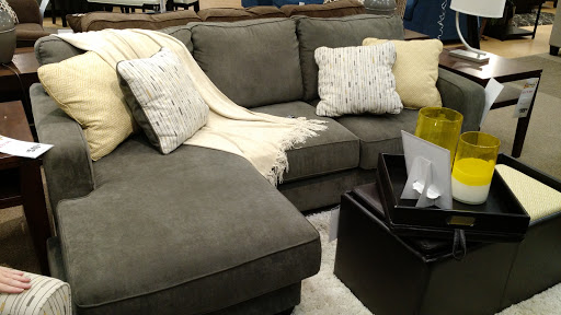 Furniture Store «Ashley HomeStore», reviews and photos, 5004 Valley View Blvd NW, Roanoke, VA 24012, USA