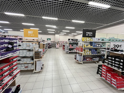 GEMO CHATEAUBRIANT Chaussures et Vêtements à Châteaubriant