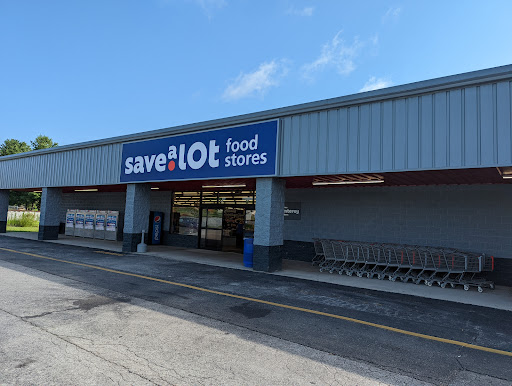 Grocery Store «Save-A-Lot», reviews and photos, 201 Elmore St, Monterey, TN 38574, USA