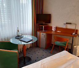 Business - Hotel Artes mit Seminar - und Tagungszentrum photo