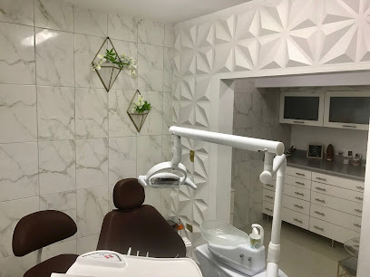 Especialidades Odontológicas Dra. Jimena Hinojosa Rehabilitación Oral