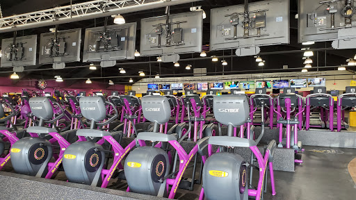 Gym «Planet Fitness», reviews and photos, 15740 W Capitol Dr, Brookfield, WI 53005, USA