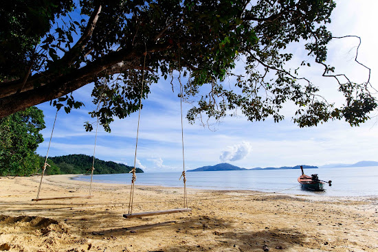 Aow Hin Kwai Beach