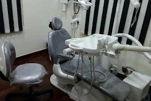 Dr.steve's dental care image