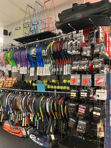 Sporting Goods Store «Play It Again Sports & Hockey», reviews and photos, 16929 WA-99 #110, Lynnwood, WA 98037, USA