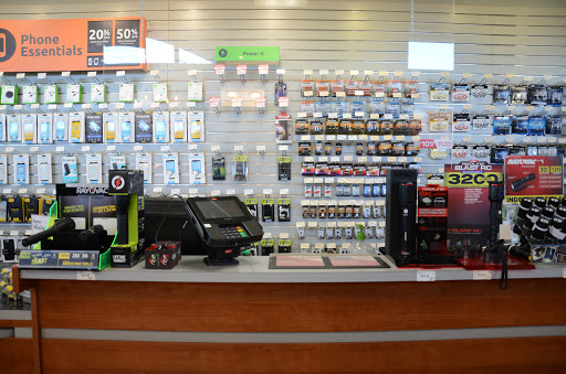 Car Battery Store «Batteries Plus Bulbs», reviews and photos, 1492 S Randall Rd, Geneva, IL 60134, USA