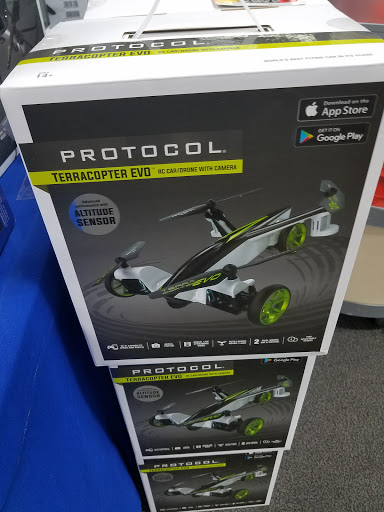 Electronics Store «Best Buy», reviews and photos, 869 N E Mall Blvd, Hurst, TX 76053, USA