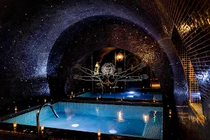 Da Vinci Hotel & Spa image