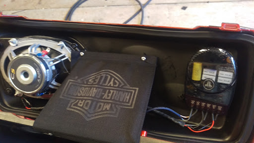 Electronics Store «Mobile Electronics», reviews and photos, 419 Ogden Ave, Downers Grove, IL 60515, USA