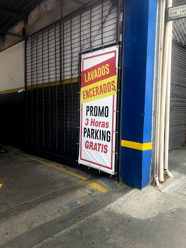 Opiniones de Garaje Ferro Parking en Río Branco - Aparcamiento