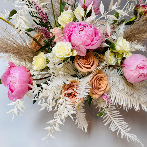 Flower Designer «Bloom Couture Floral Studio», reviews and photos, 769 Tremont St, Boston, MA 02118, USA