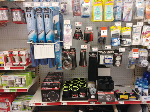 Dollar Store «FAMILY DOLLAR», reviews and photos, 991 Market St, Charlestown, IN 47111, USA