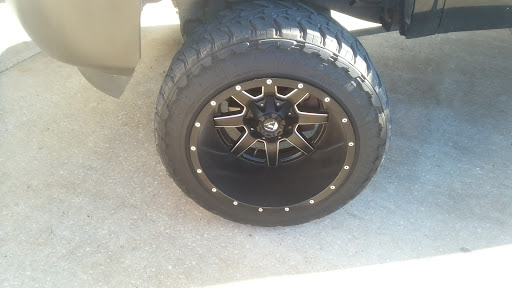 Tire Shop «Tires Plus», reviews and photos, 36003 E Lake Rd S, Palm Harbor, FL 34685, USA