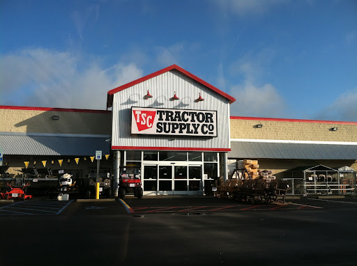 Tractor Supply Co., 339 Rolling Hills Cir, Easley, SC 29640, USA, 