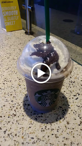 Coffee Shop «Starbucks», reviews and photos, 6768 95th St, Oak Lawn, IL 60453, USA