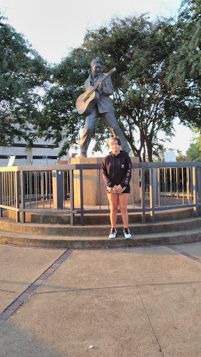 Tourist Attraction «Elvis Statue», reviews and photos, 115 Beale St, Memphis, TN 38103, USA