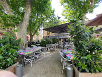 Atmosphère du Restaurant Café Bistrot de Pitchounet à Arles - n°2