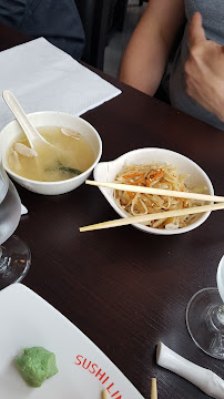 Plats et boissons du Restaurant japonais Sushi Lin à Montigny-le-Bretonneux - n°17