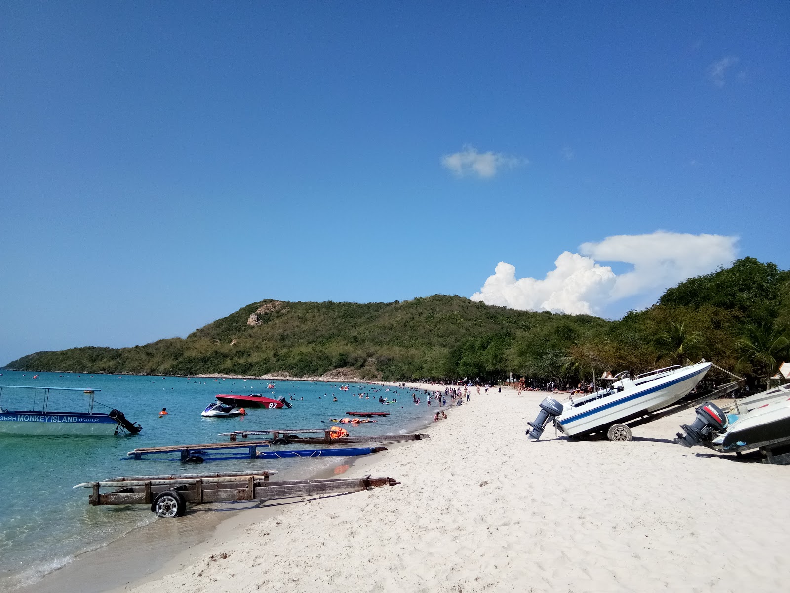 Fotografija Plaža Sai Kaew z prostorna obala