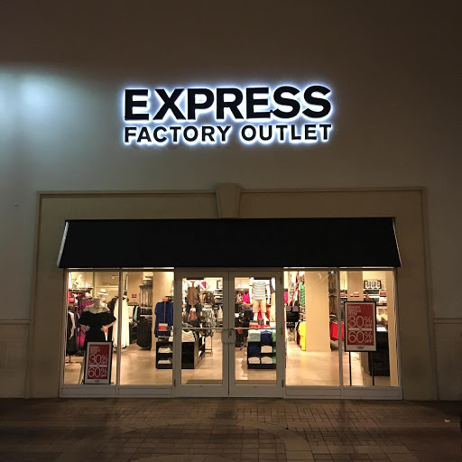 Express Factory Outlet, 4951 International Dr, Orlando, FL 32819, USA, 