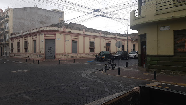 Librería Bolivariana - Riobamba